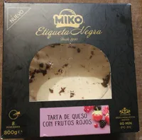 Tarta de queso con frutos rojos
