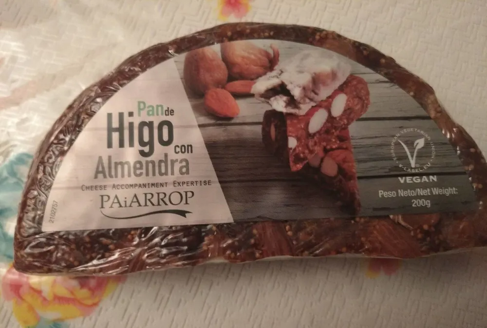 Pan de Higo con Almendra