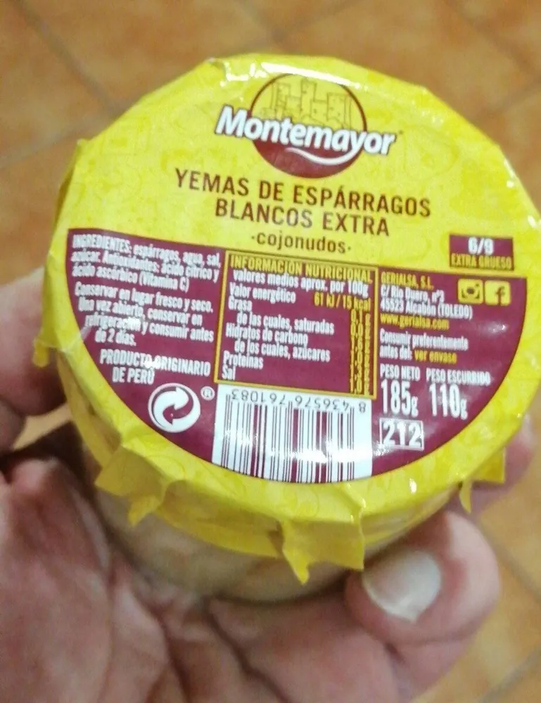 Yemas de espárragos blancos extra