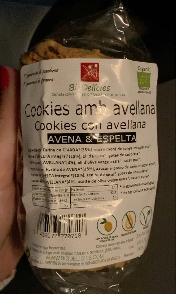 Cookies amb avellana i espelta