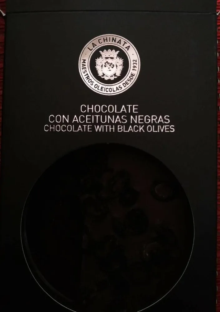 Chocolate con aceitunas negras