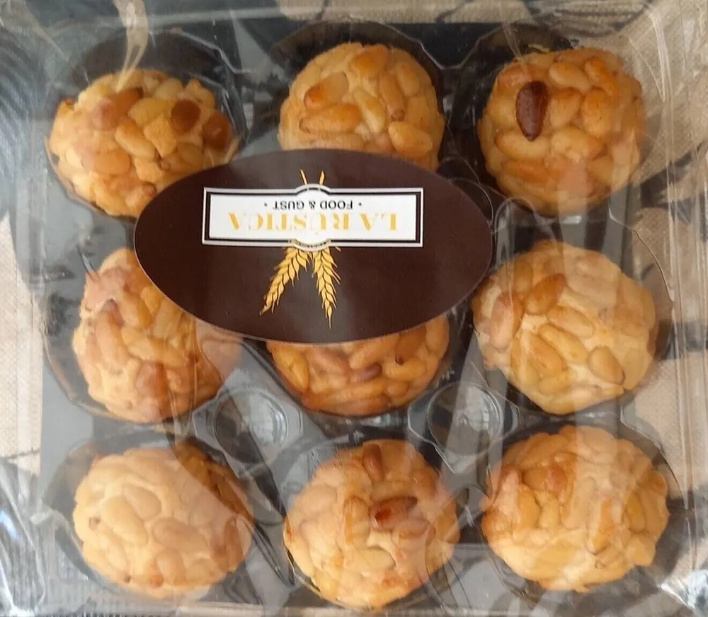 Panellets de pinyo
