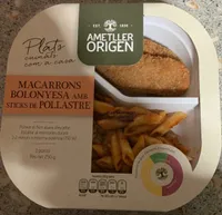 Macarrones con Boloñesa y sticks de pollo