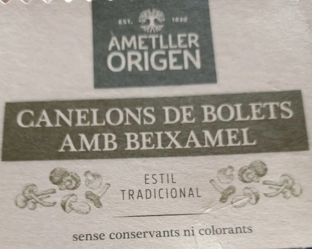 Canelons de bolets amb beixamel