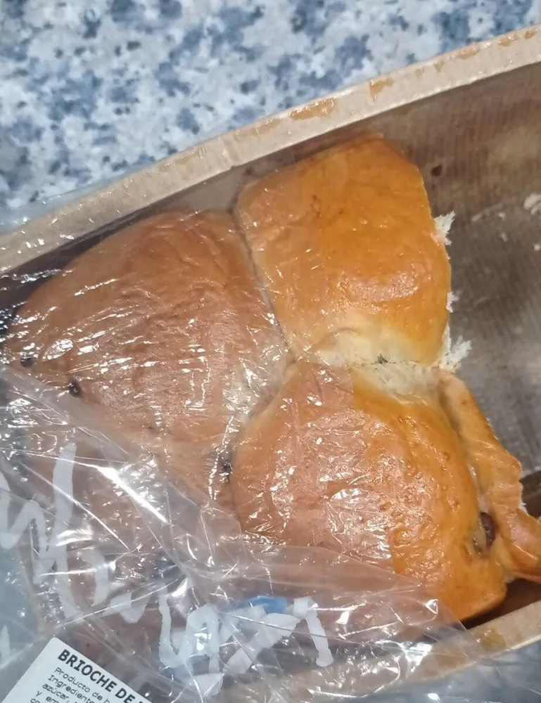 Brioche de mantequilla con pepitas de chocolate ññ