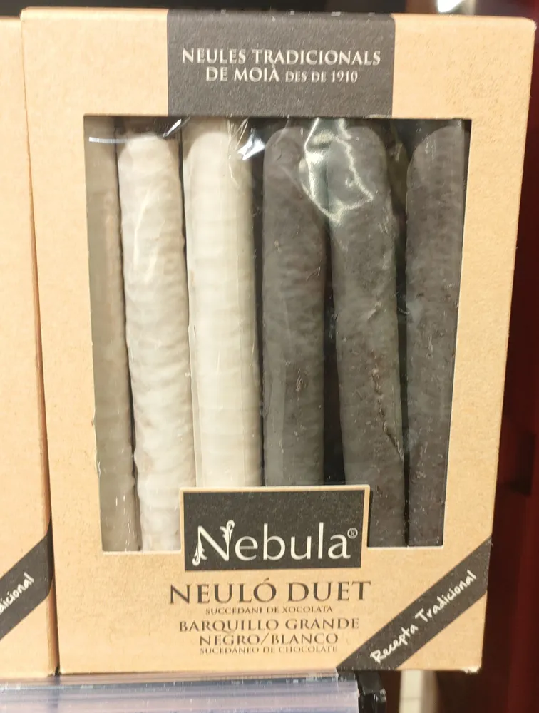 Neulas de chocolate negro
