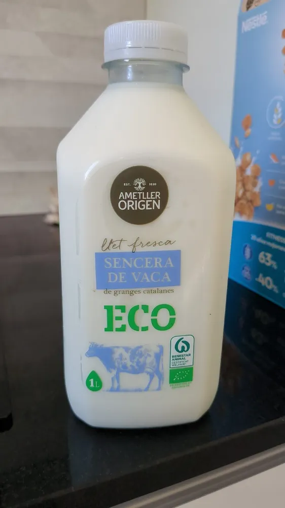 Llet Fresca Sencera de Vaca