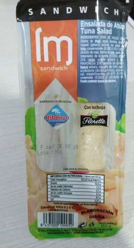 Sandwich ensalada de atún