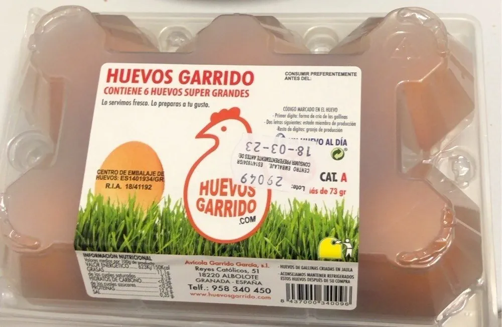 Huevos .cat A  6 un.