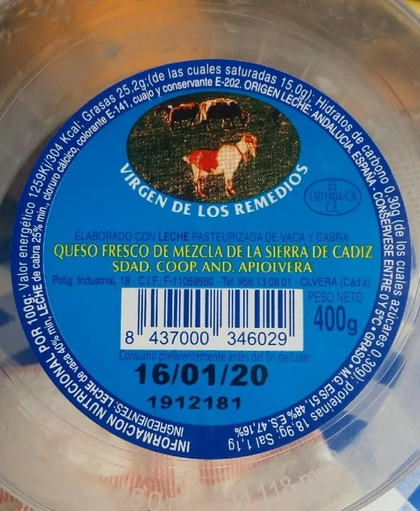 Queso fresco de mezcla de la sierra de cadiz