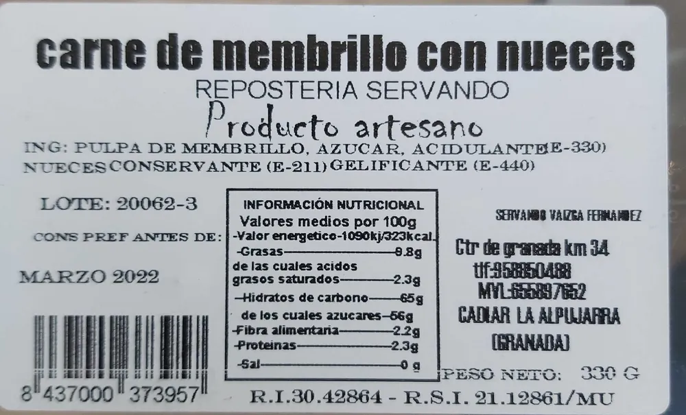 Carne de membrillo con nueces