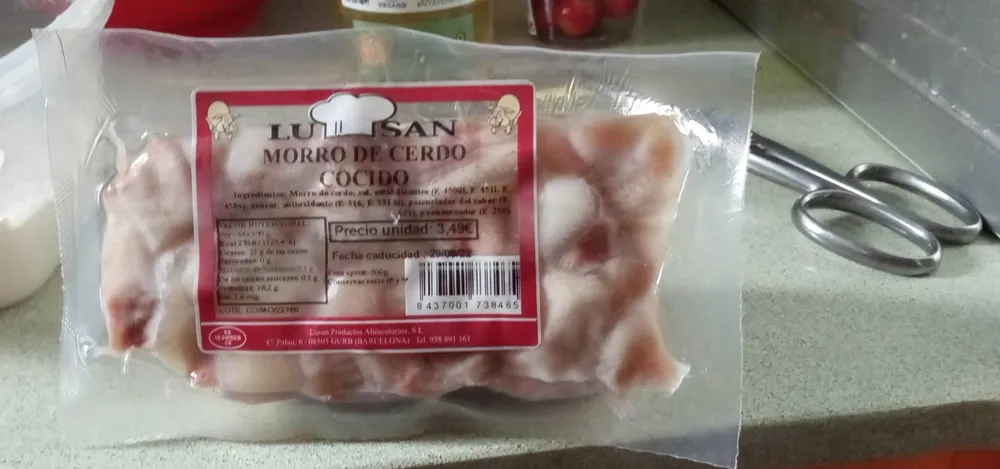 Morro de cerdo cocido