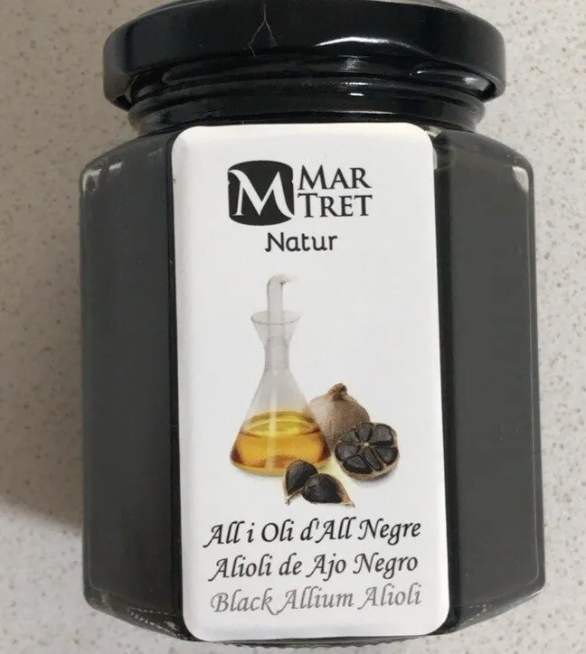 Alioli de ajo negro