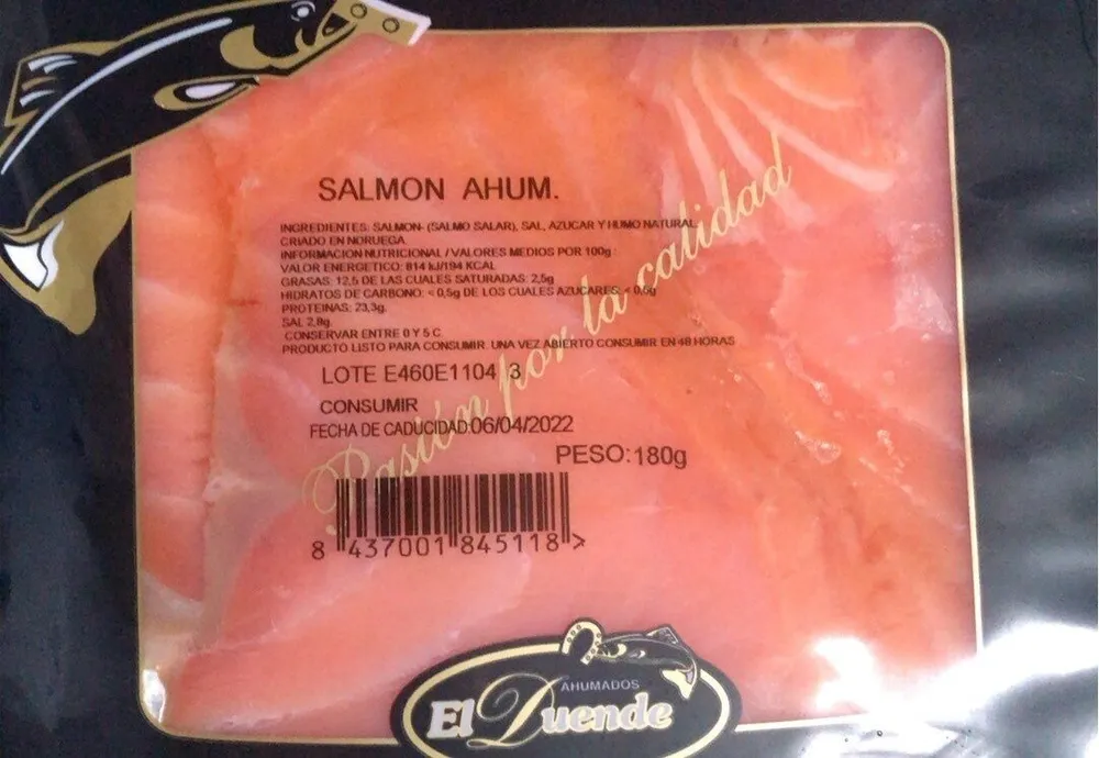Salmon ahumado noruego