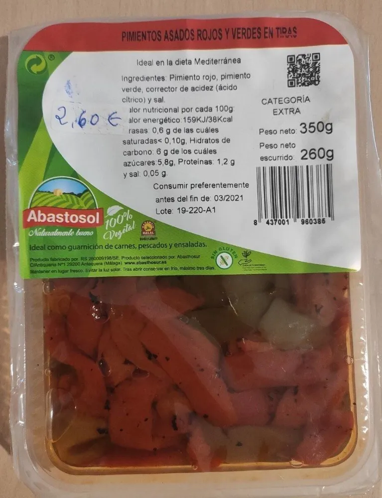 Pimientos asados rojos y verdes en tiras