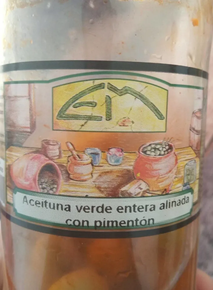 Aceituna verde entera aliñada con pimentón