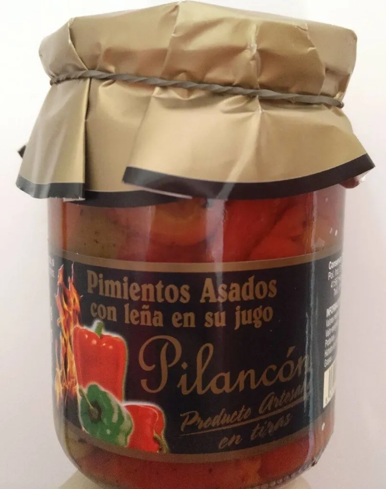 Pimientos asados con leña en su jugo