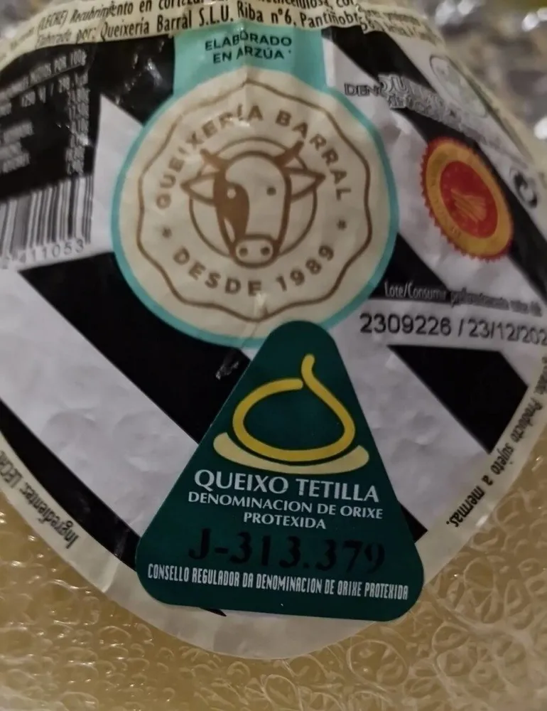 Queixo tetilla