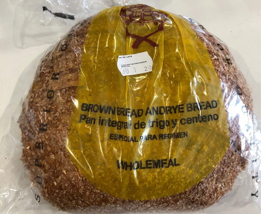 Pan integral de teigo y centeno