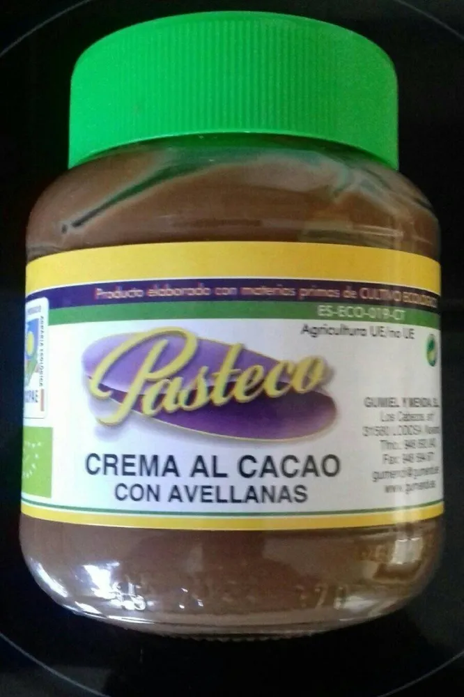 Crema al Cacao con Avellanas