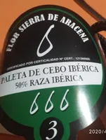 Paleta de cerdo de aracens
