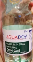 Agua mineral natural con gas