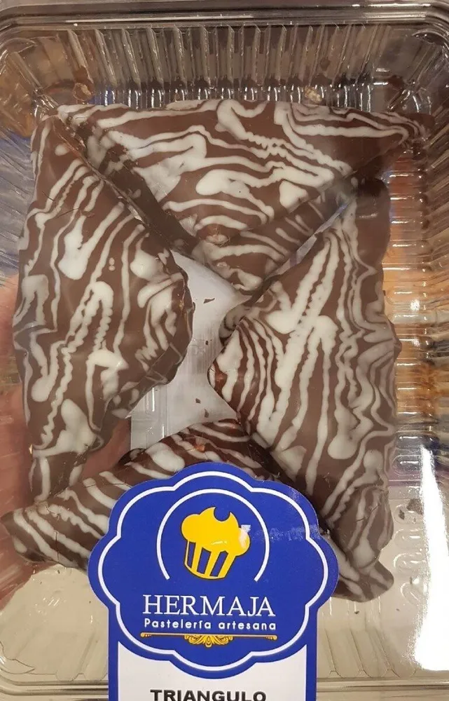 Triángulo relleno crema