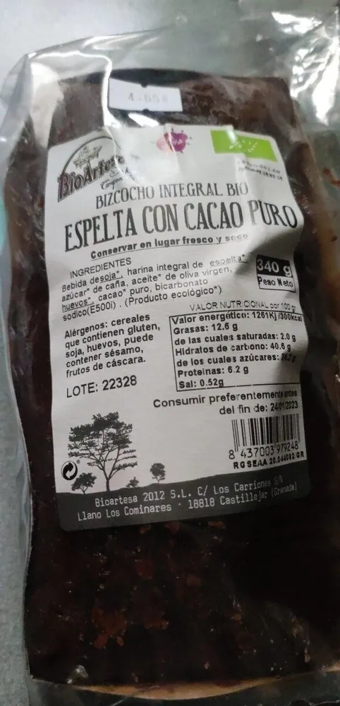 Bizcocho integral espelta con cacao puro