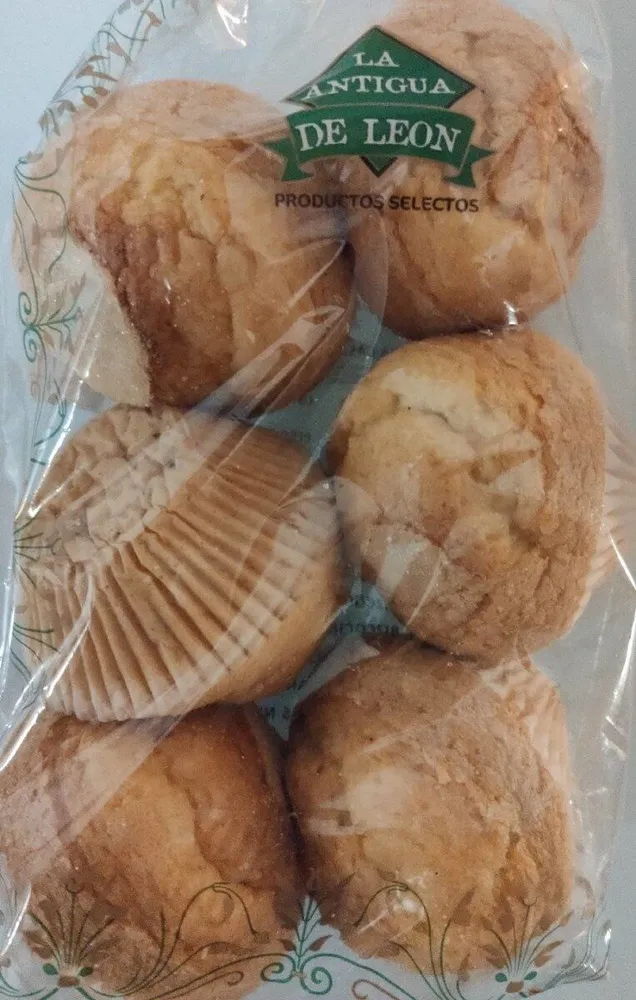 Magdalena casera con aceite de oliva