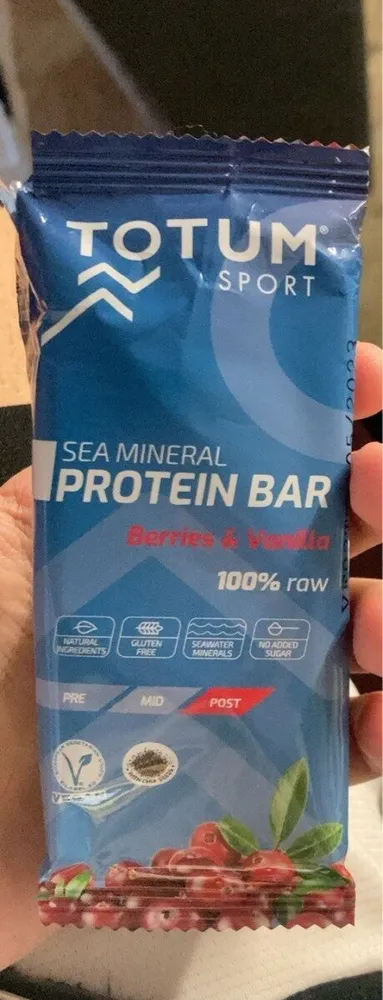 Protein bar Berries and Vanilla