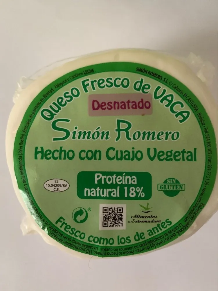 Queso fresco de vaca desnatado hecho con cuajo vegetal