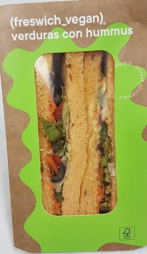 Sandwich hummus verduras