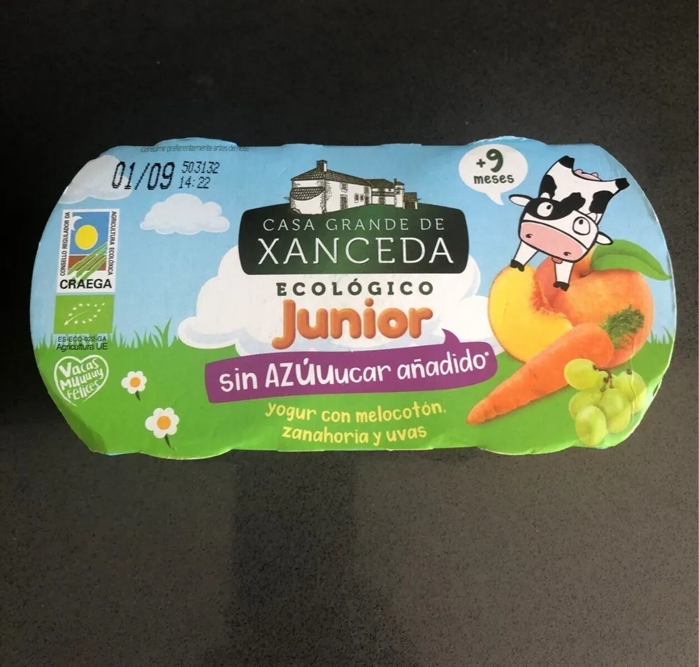 Yogur con melocoton, zanahoria y uvas