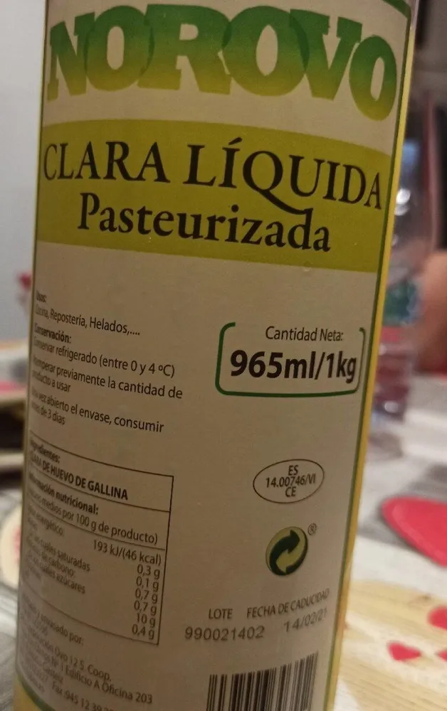 Clara líquida pasteurizada