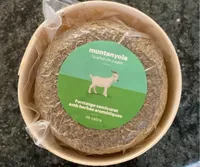 Formatge semicurat amb herbes aromàtiques