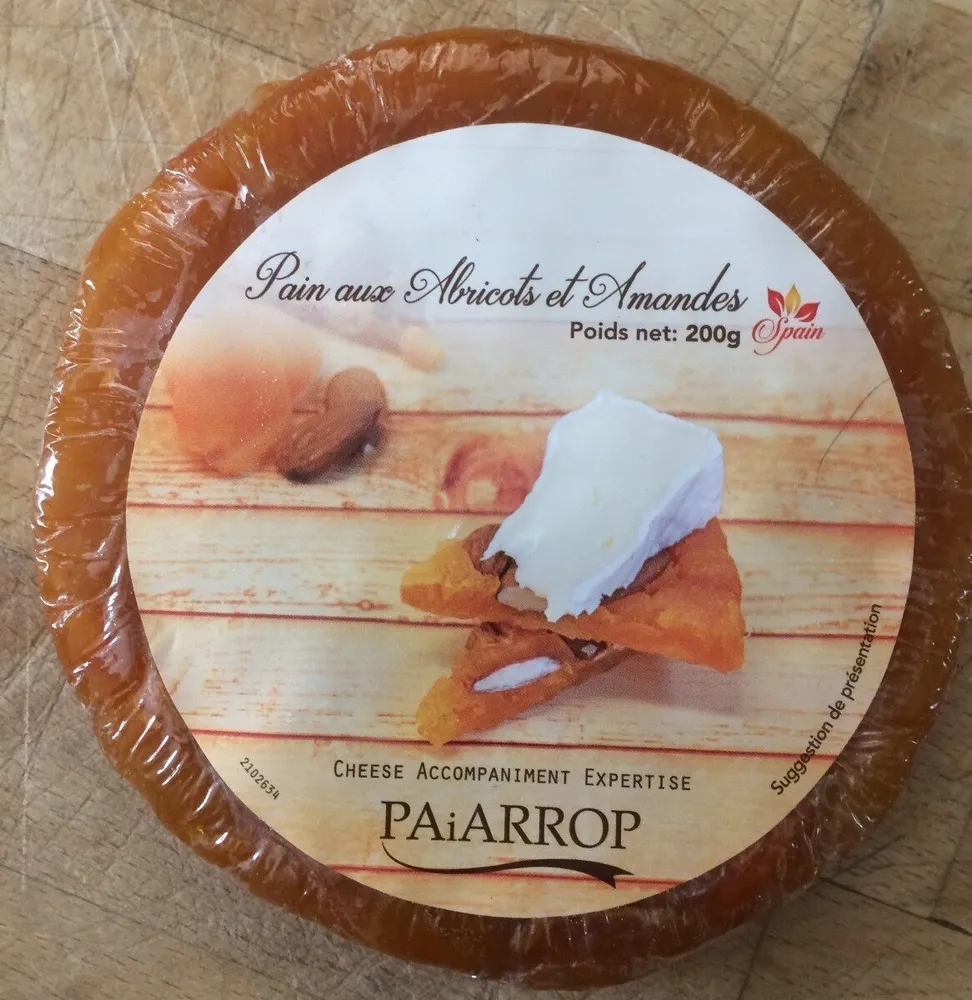 Pain aux abricots et amandes