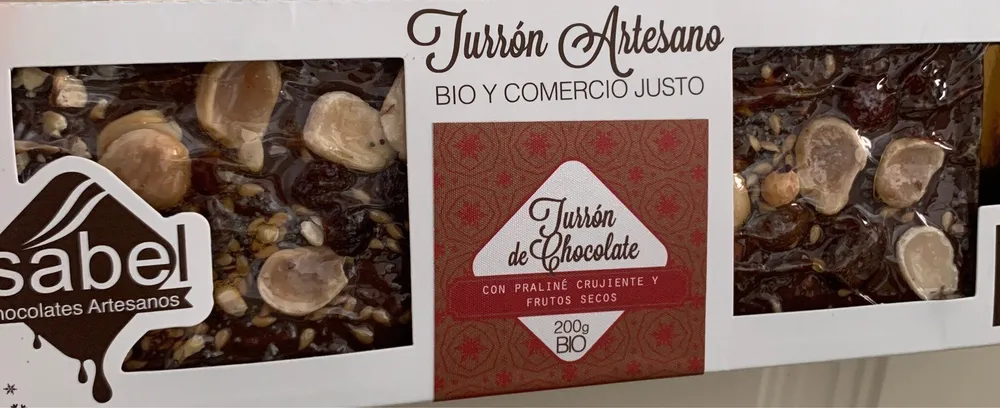Turrón artesano de chocolate con praliné cruijente y frutos secos