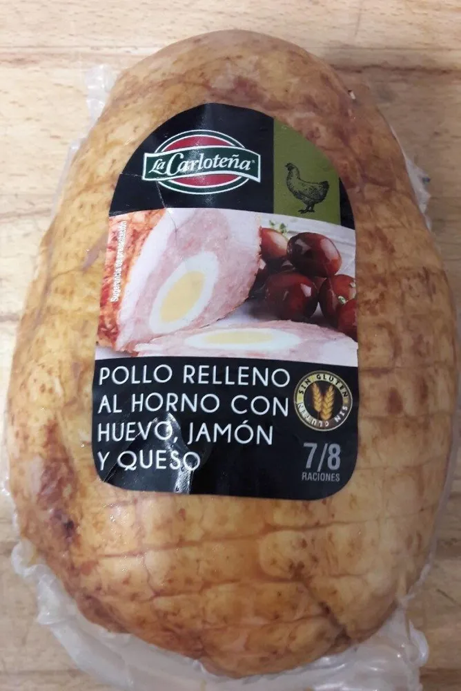 Pollo relleno al horno con huevo, jamón y queso