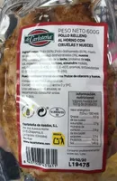 Pollo relleno al horno con ciruelas y nueces
