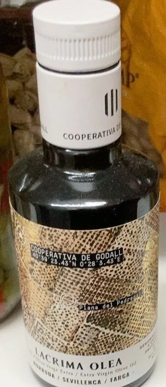 Lacrima olea