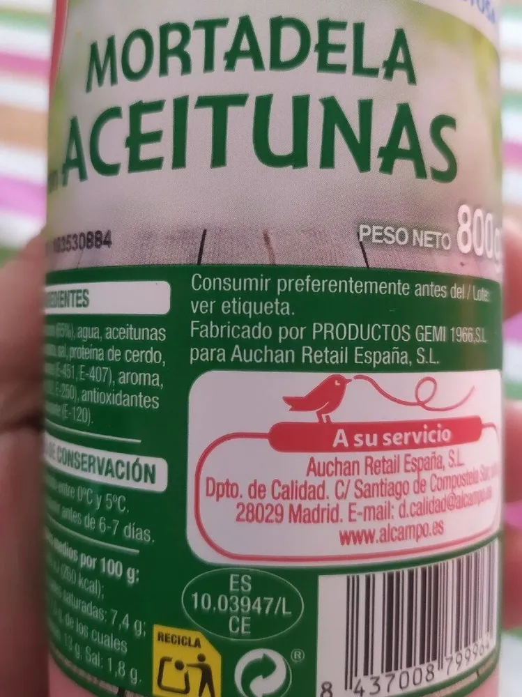 mortadela con aceitunas