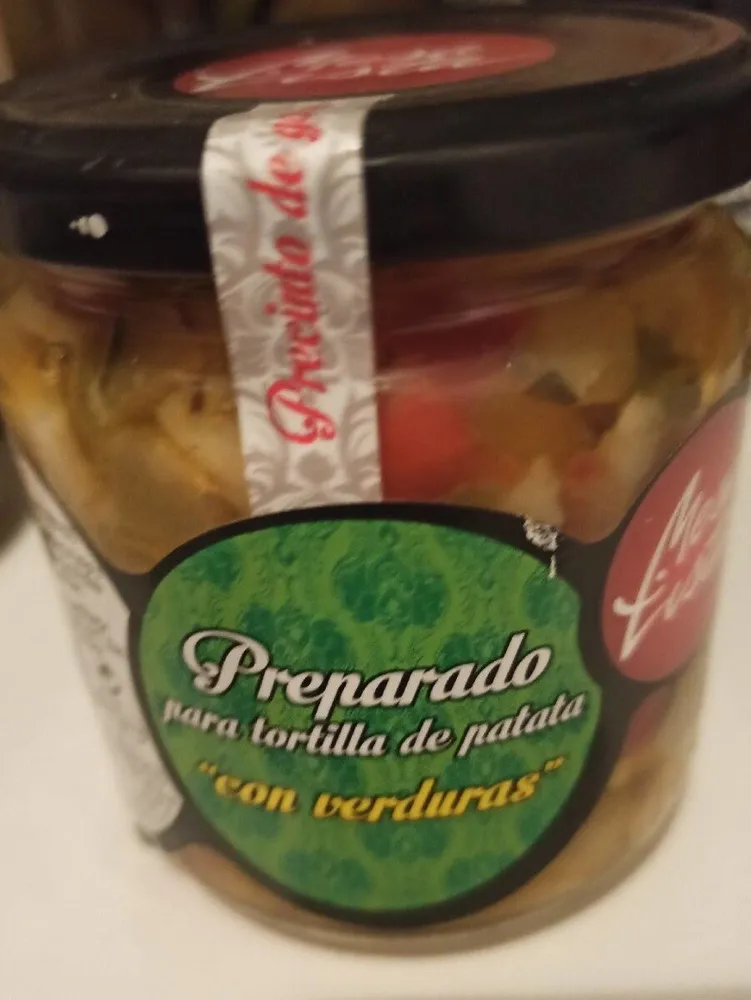 Preparado para tortilla de patatas con verduras
