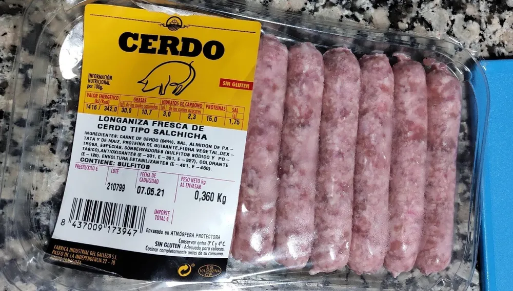 Longaniza fresca de cerdo tipo salchicha