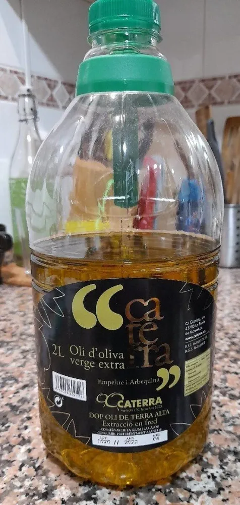 Oli d'oliva verge extra caterra
