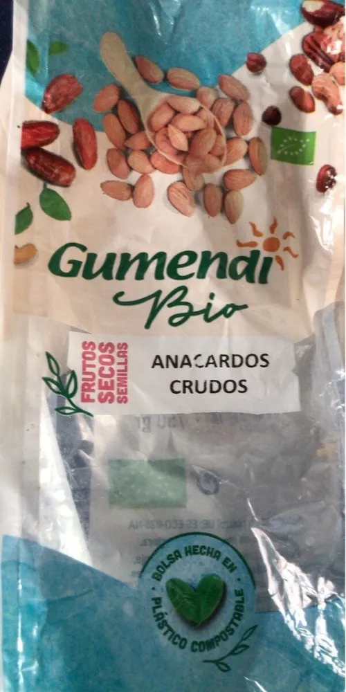 Anacardo crudo