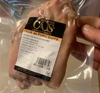 Pies cerdo cocidos