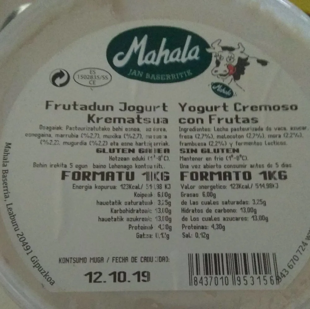 Yogurt cremoso de frutas