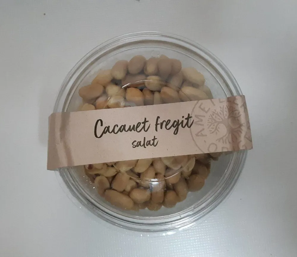 Cacahuetes fritos y salados