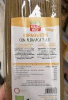 Espaguetis con albahaca y ajo