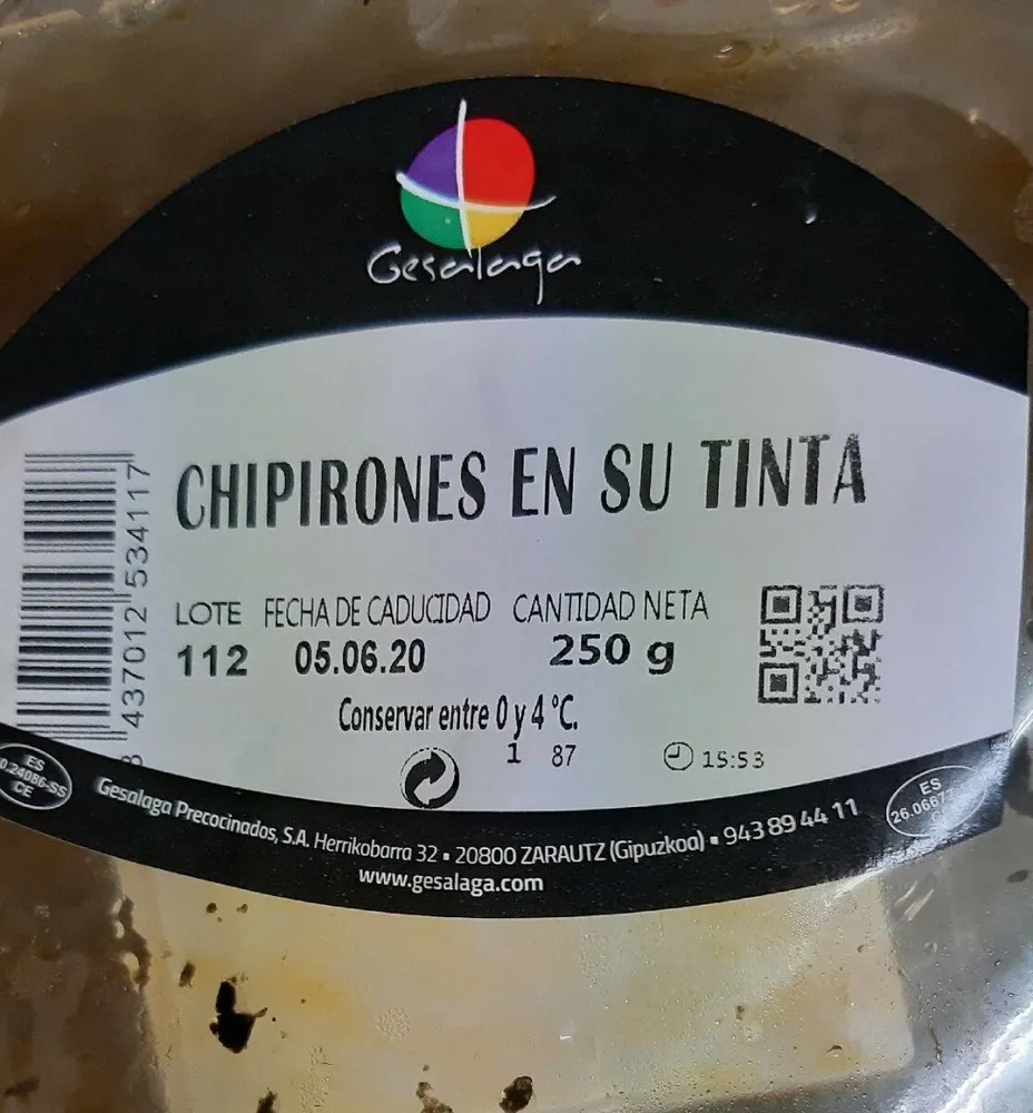 Chipirones en su tinta